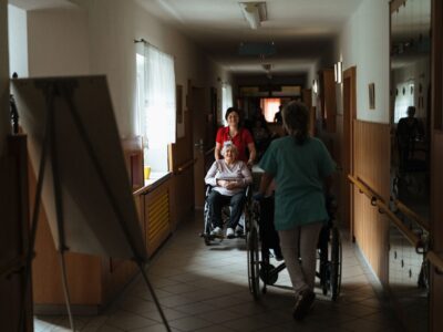 Level 5 Diploma in Health and Social Care