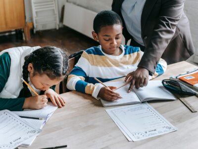pexels-katerina-holmes-5905492 Level 5 Extended Diploma in Supporting Teaching and Learning ( 120 Credits)