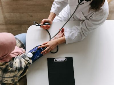 pexels-thirdman-7659567 Level 5 Extended Diploma in Health and Social Care